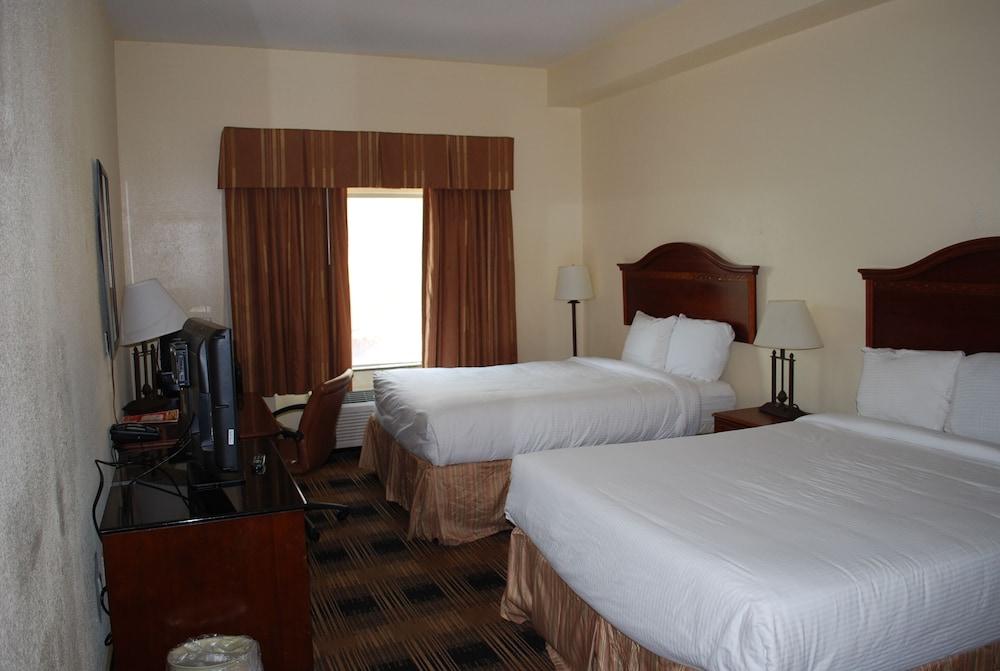 Jameson Inn and Suites Riverdale photo 41