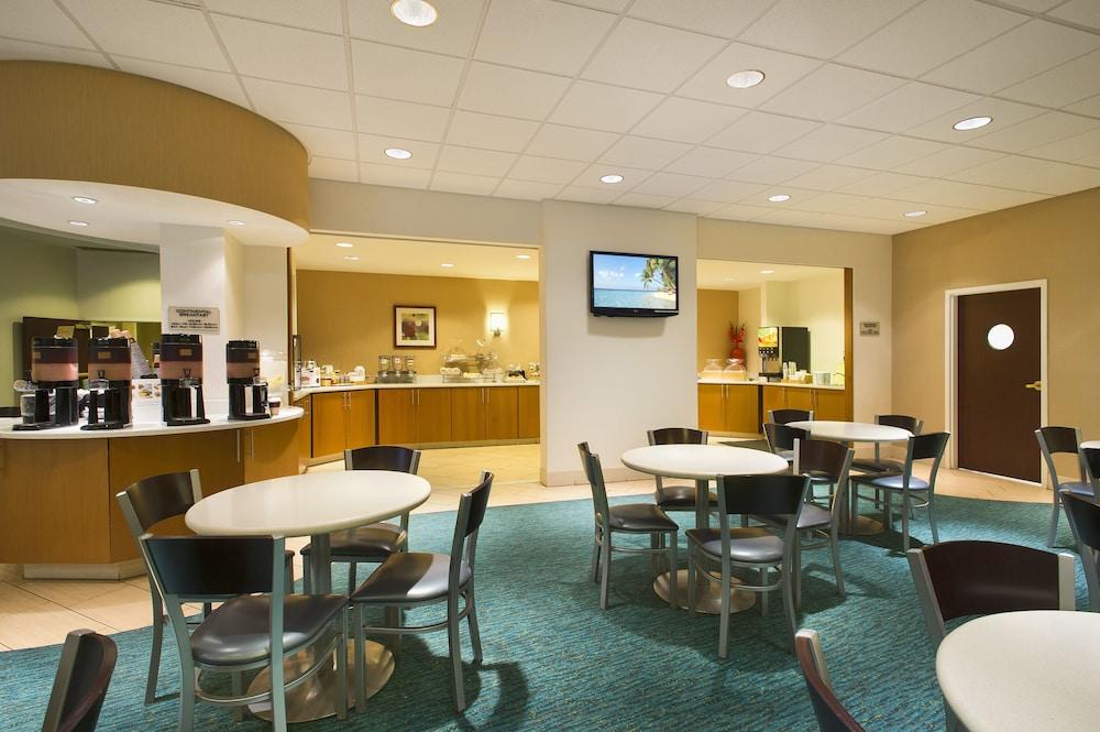 Springhill Suites by Marriott Lawrence photo 37