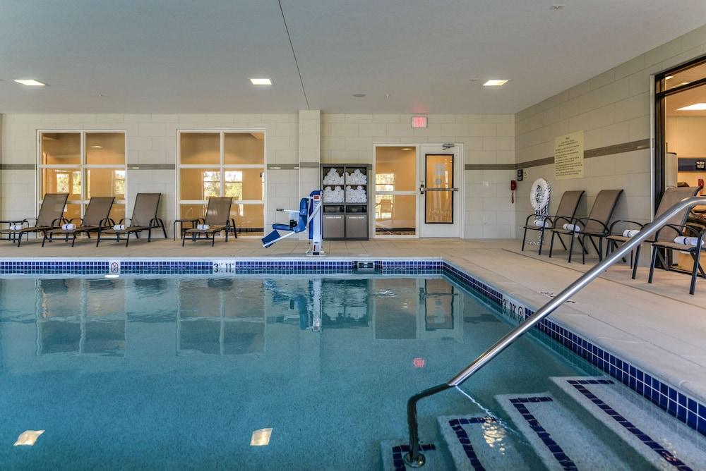Hampton Inn Brighton photo 57