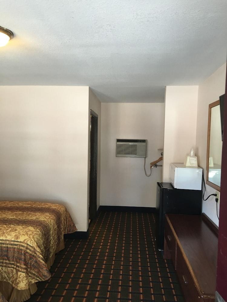 Best Value Inn Motel Sandusky photo 40