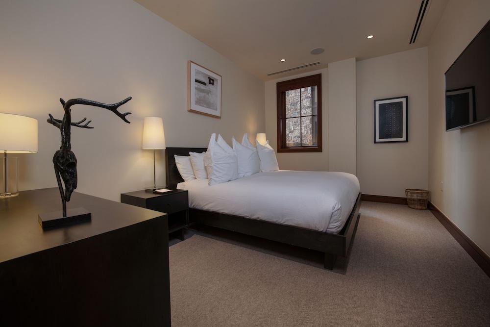 Solaris Residences photo 31