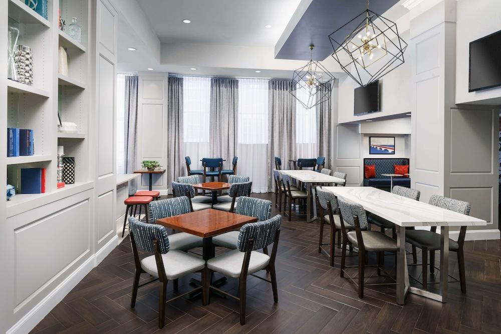 Hampton Inn Washington, D.C./White House photo 24