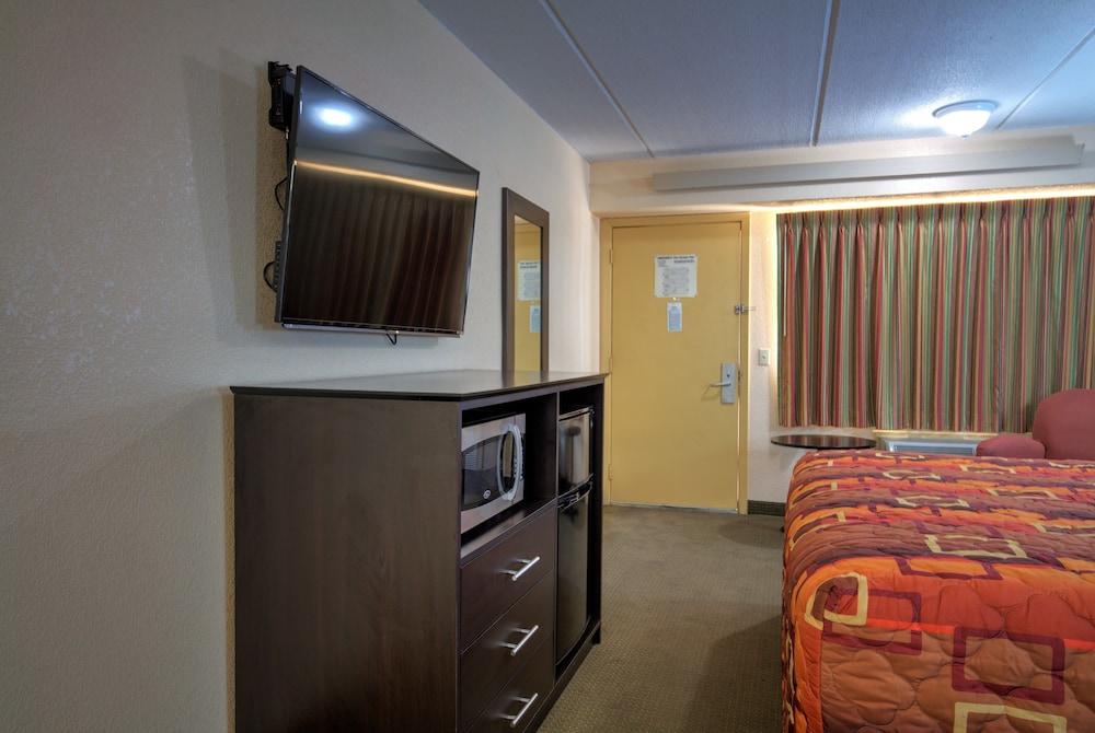 Fair View Inn & Suites photo 22