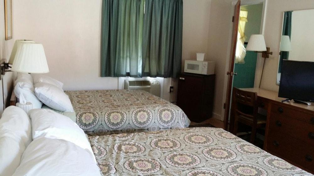 Anchor Motel photo 62