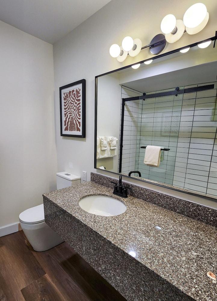 Rayland Hotel photo 12