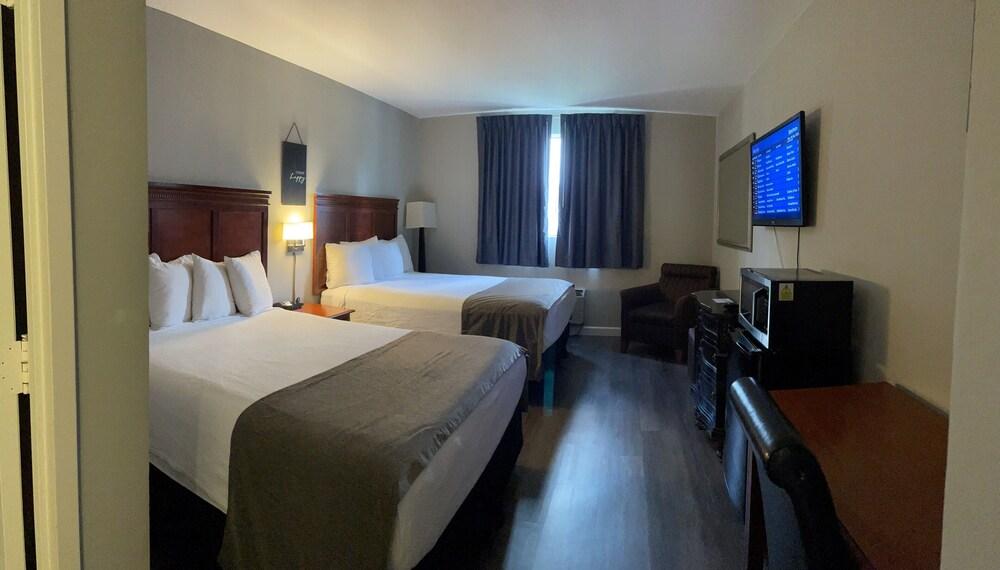 Carolina Pine Inn photo 3