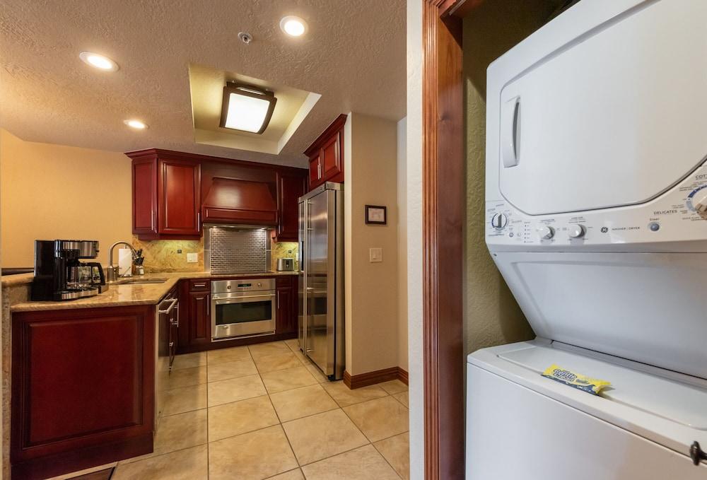 Westgate by Canyons Village Rentals photo 98