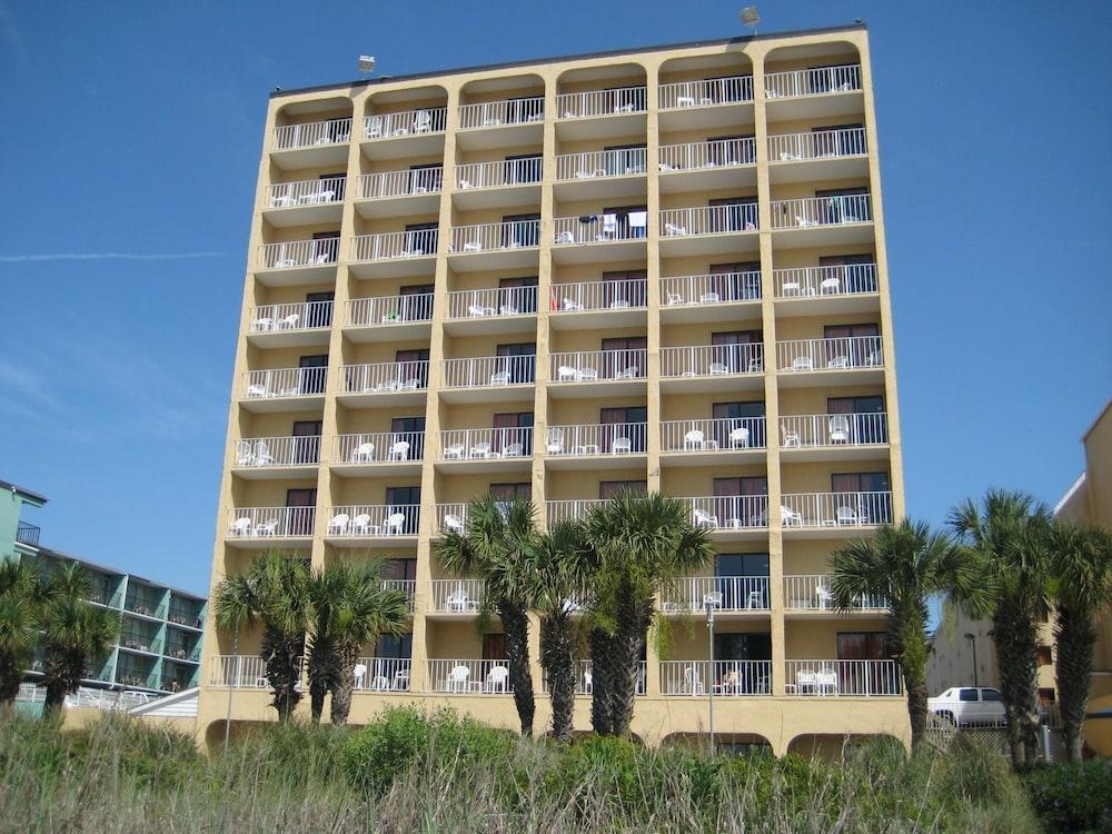 Sea Mist Oceanfront Resort photo 53