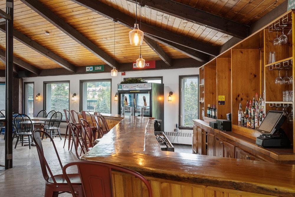 The Lodge at Mount Snow photo 17