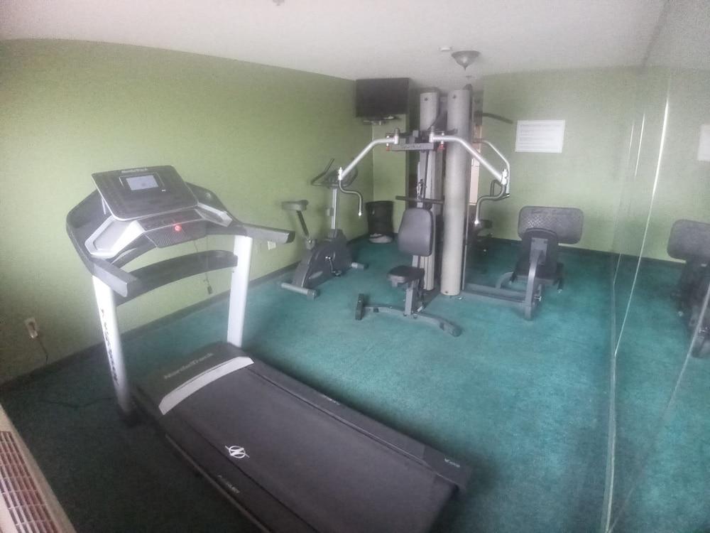 Quality Inn & Suites Grinnell near University photo 7
