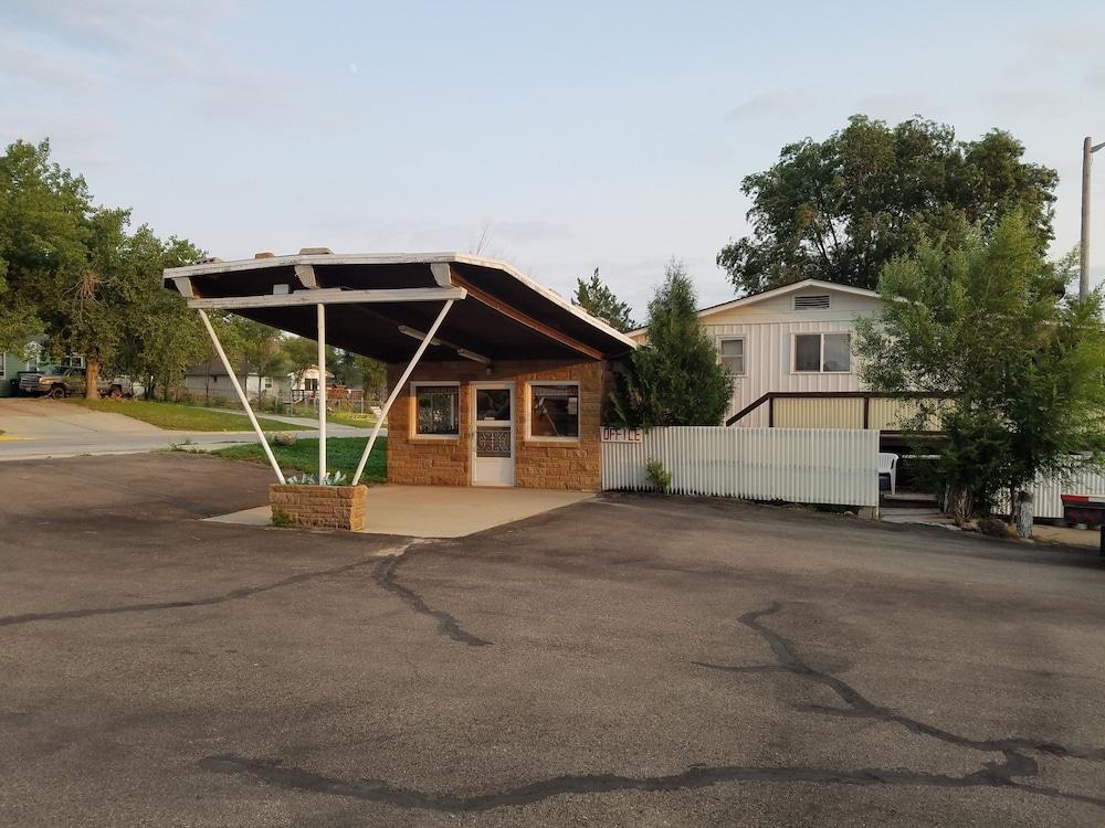 Moorcourt Motel photo 2