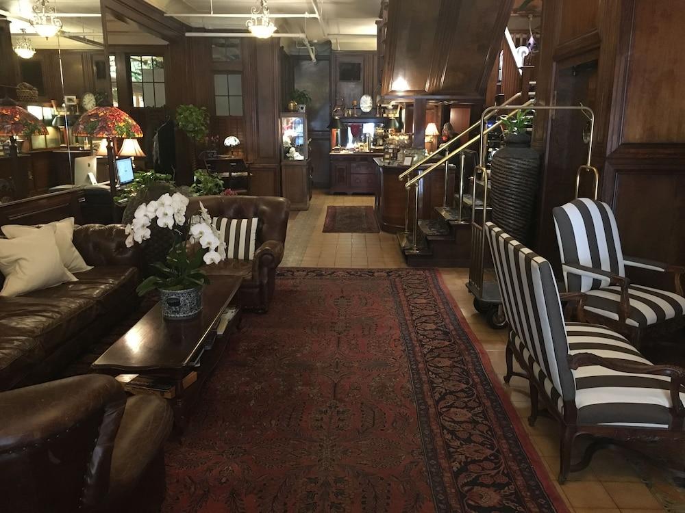 Park Plaza Hotel photo 29