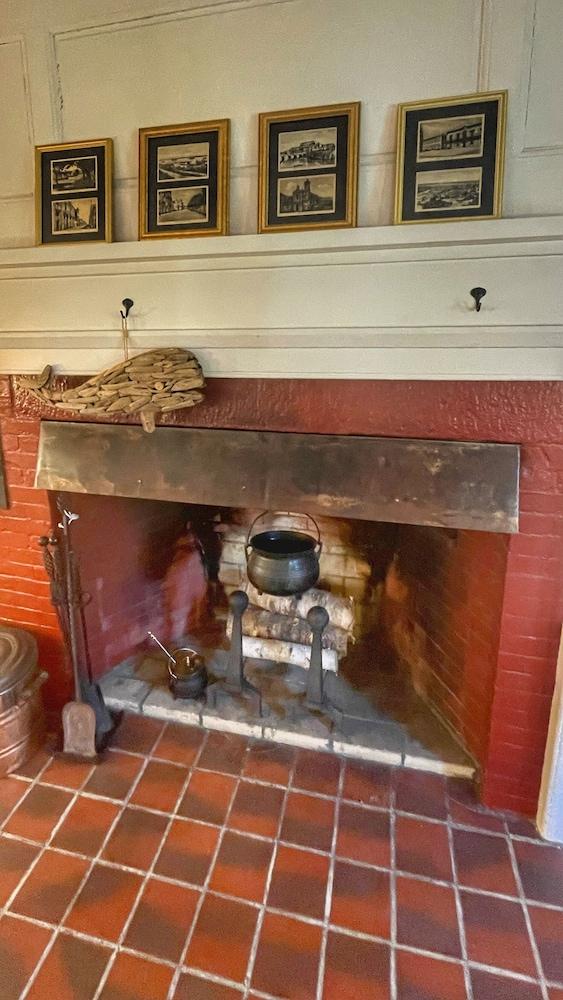 Open Hearth Inn photo 25