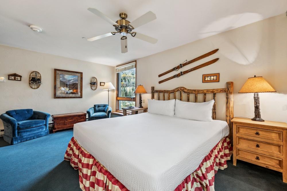 The Vail Spa Condominiums photo 2