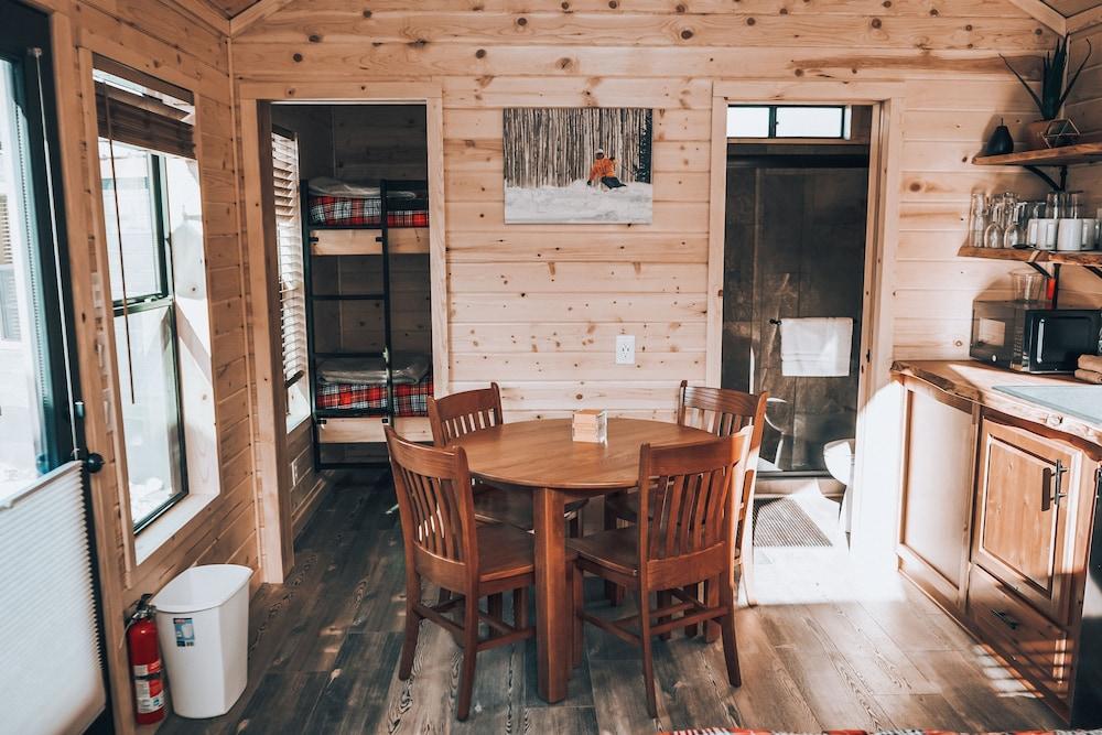 Powderhorn Lodging photo 18