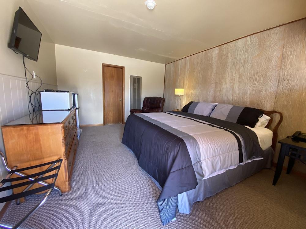Duffer Motel photo 10
