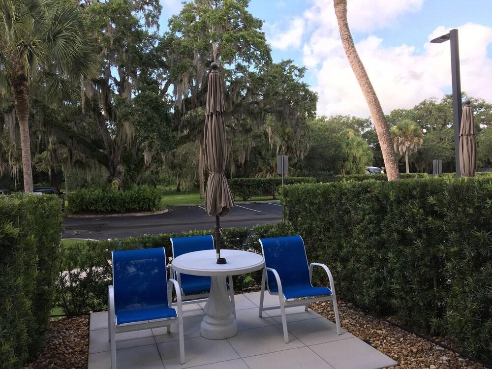 Days Inn by Wyndham Port Charlotte/Punta Gorda photo 28