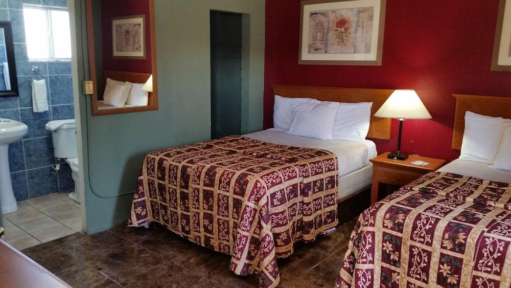 El Rancho Motel photo 6