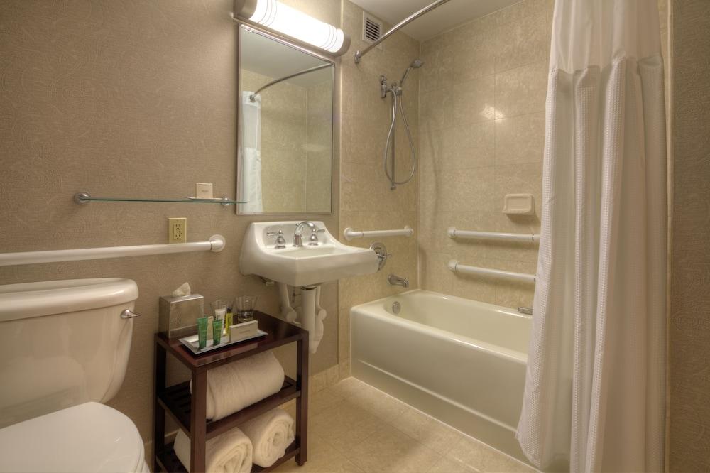 Hilton Houston Westchase photo 23
