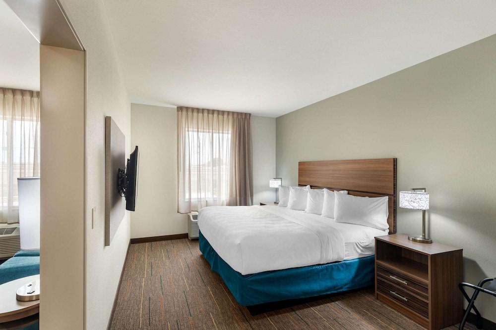 MainStay Suites Lancaster Dallas South photo 8