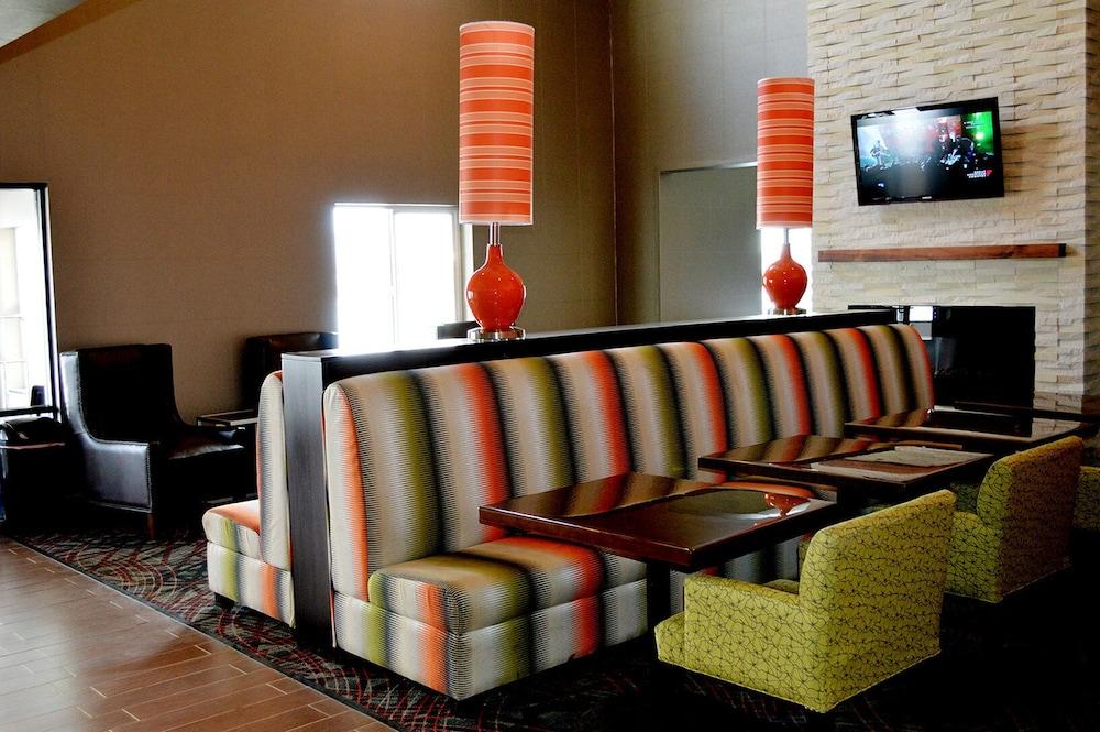 Black Gold Suites Tioga photo 6