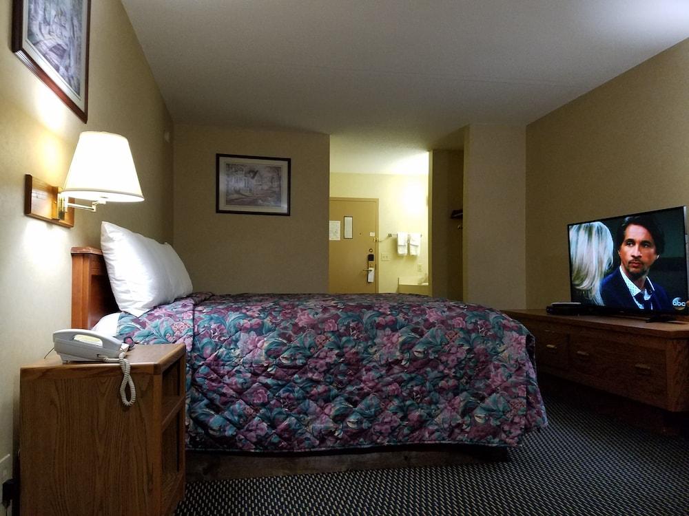 Rodeway Inn Blair photo 9