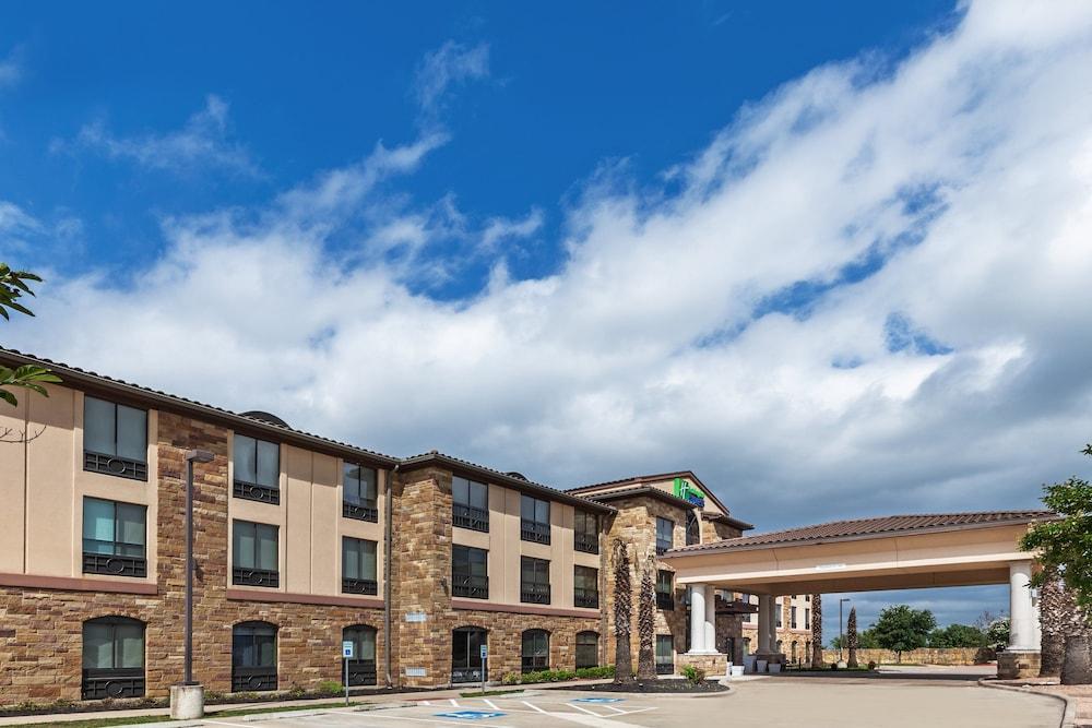 Holiday Inn Express & Suites Austin NW - Lakeway by IHG — hotel in Lakeway