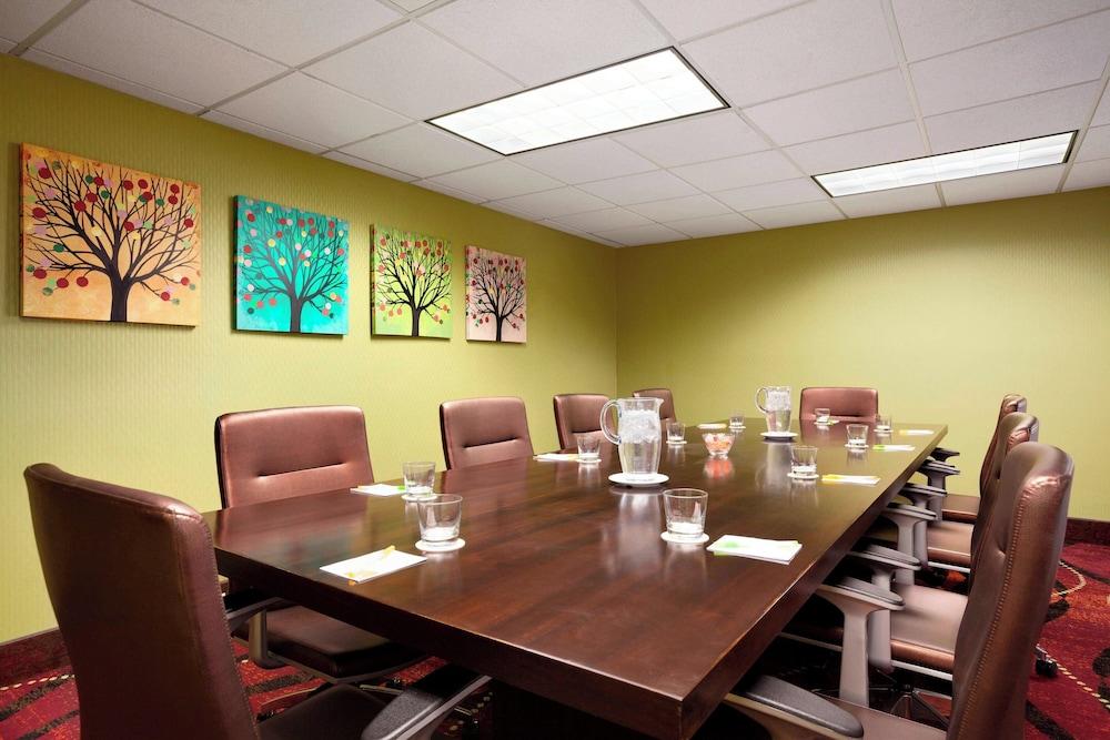 Courtyard by Marriott Layton photo 24