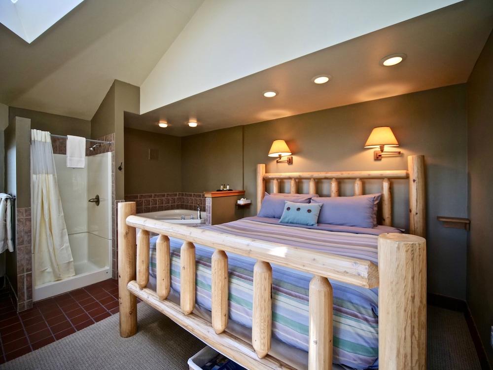 Whaleback Inn photo 52