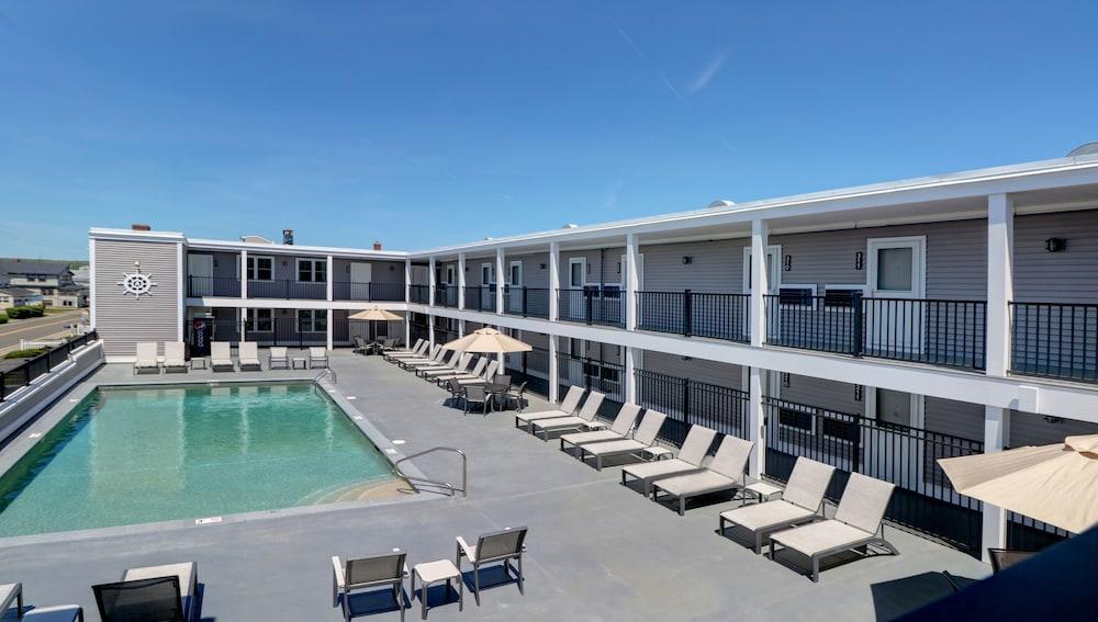 Atlantic Oceanfront Hotel photo 3