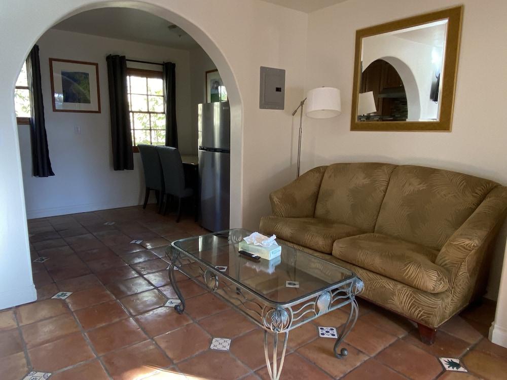Tide Pool Villas photo 11