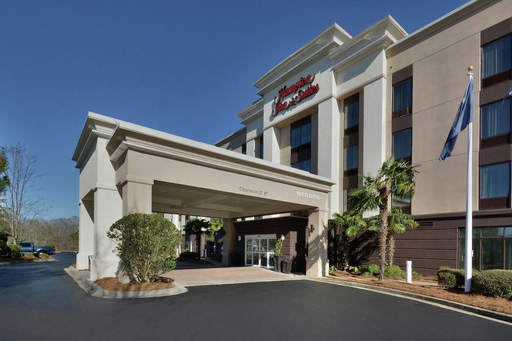 Hampton Inn & Suites Clinton - I-26 photo 42
