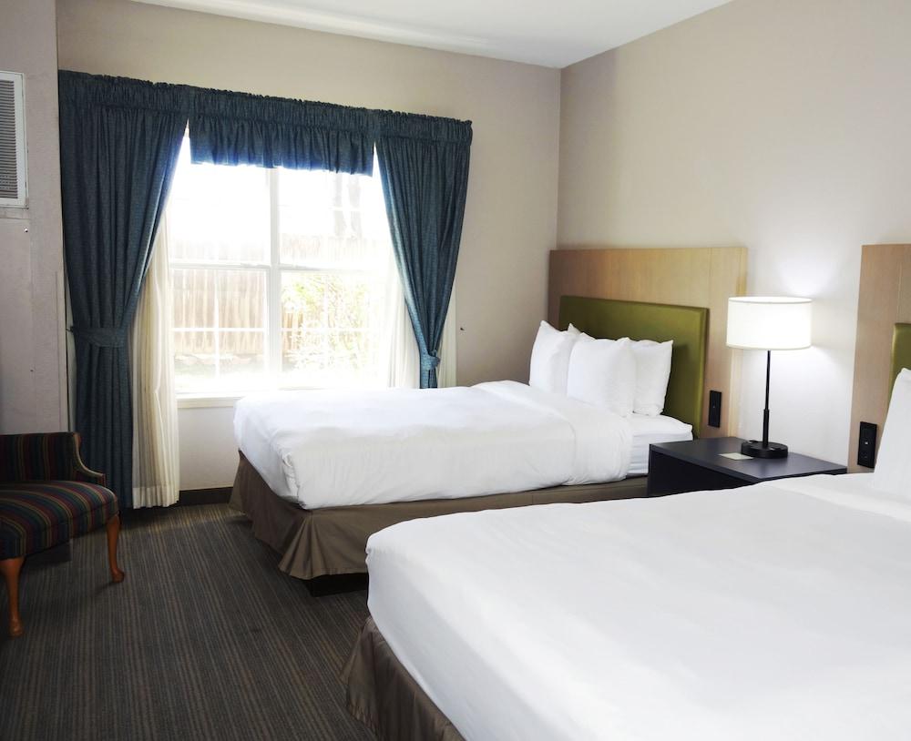 Country Inn & Suites by Radisson, Round Rock, TX photo 4