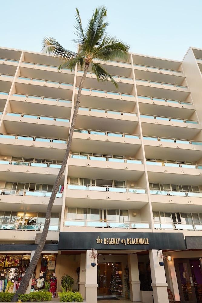 Regency on Beachwalk Waikiki by OUTRIGGER photo 17