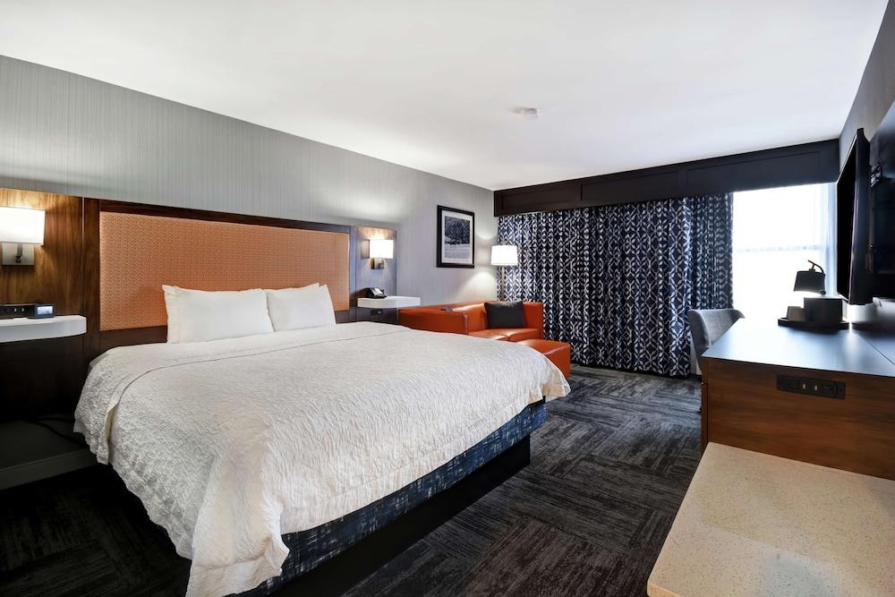 Hampton Inn I-75 Lexington/Hamburg Area photo 28