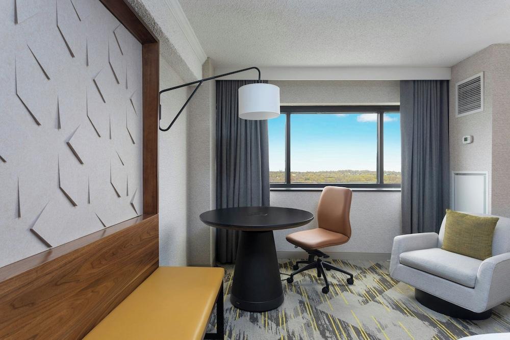 Sheraton Edison photo 16