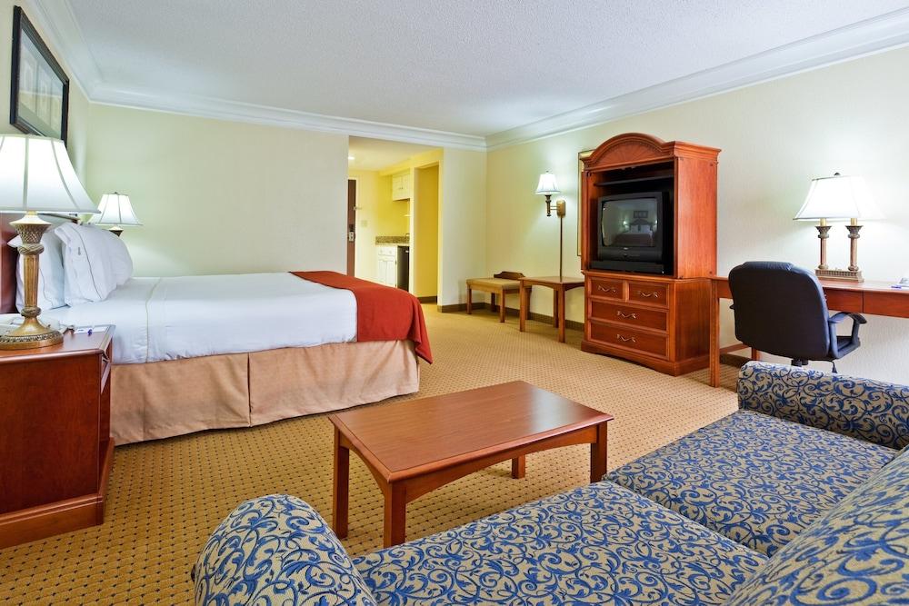 Holiday Inn Express Ringgold by IHG photo 17