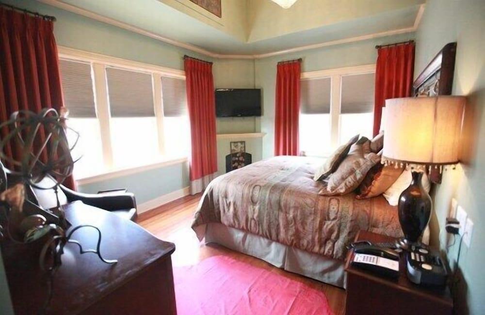 The Campbell Hotel on Route 66 photo 45