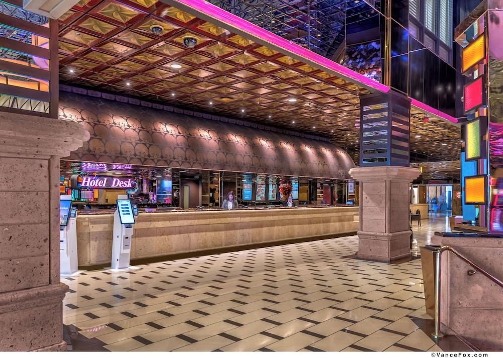 Atlantis Casino Resort Spa photo 2