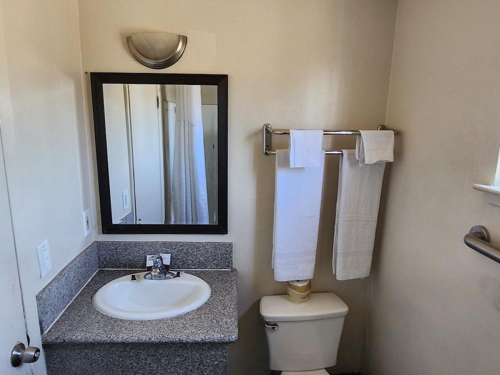Vince's Motel Inc. photo 21