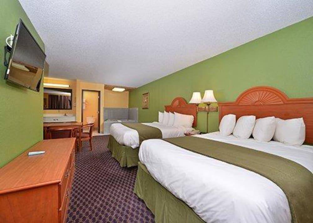 Quality Inn & Suites Grinnell near University photo 20
