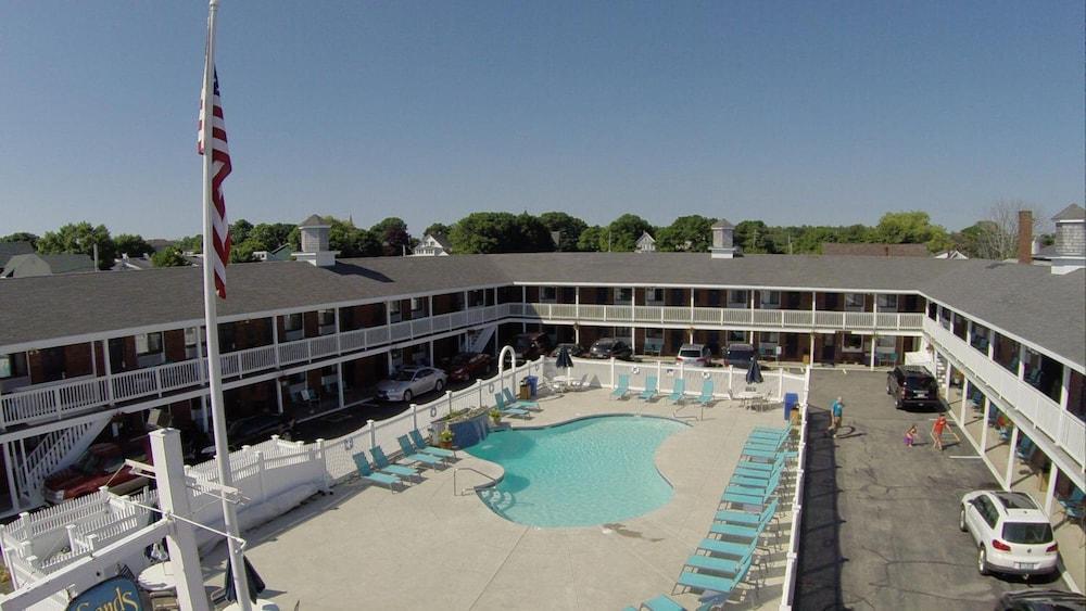 Sands by the Sea Motel photo 29