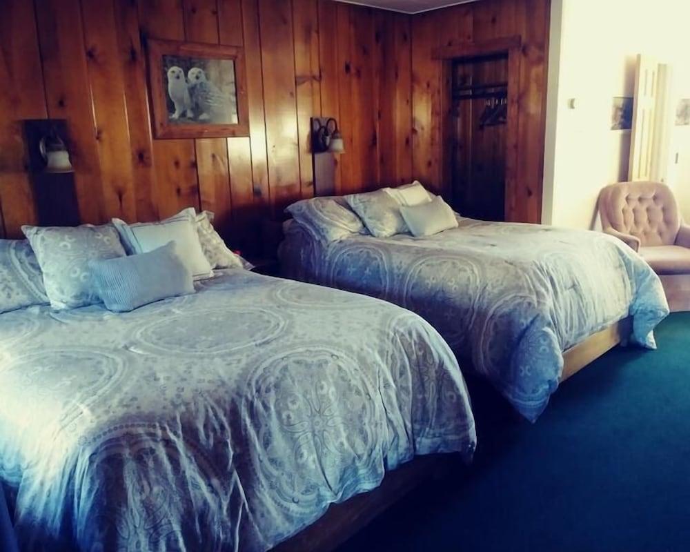 DB Botique and Cabins photo 43