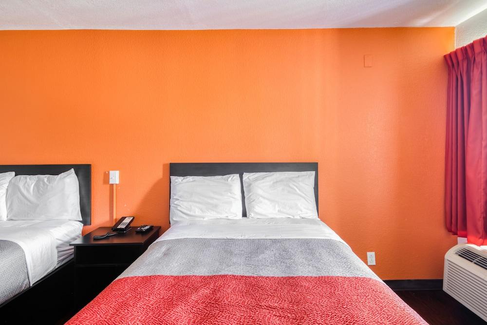 OYO Hotel Baton Rouge East I-12 Louisiana photo 10