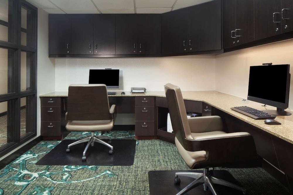 Hampton Inn Parsippany photo 63