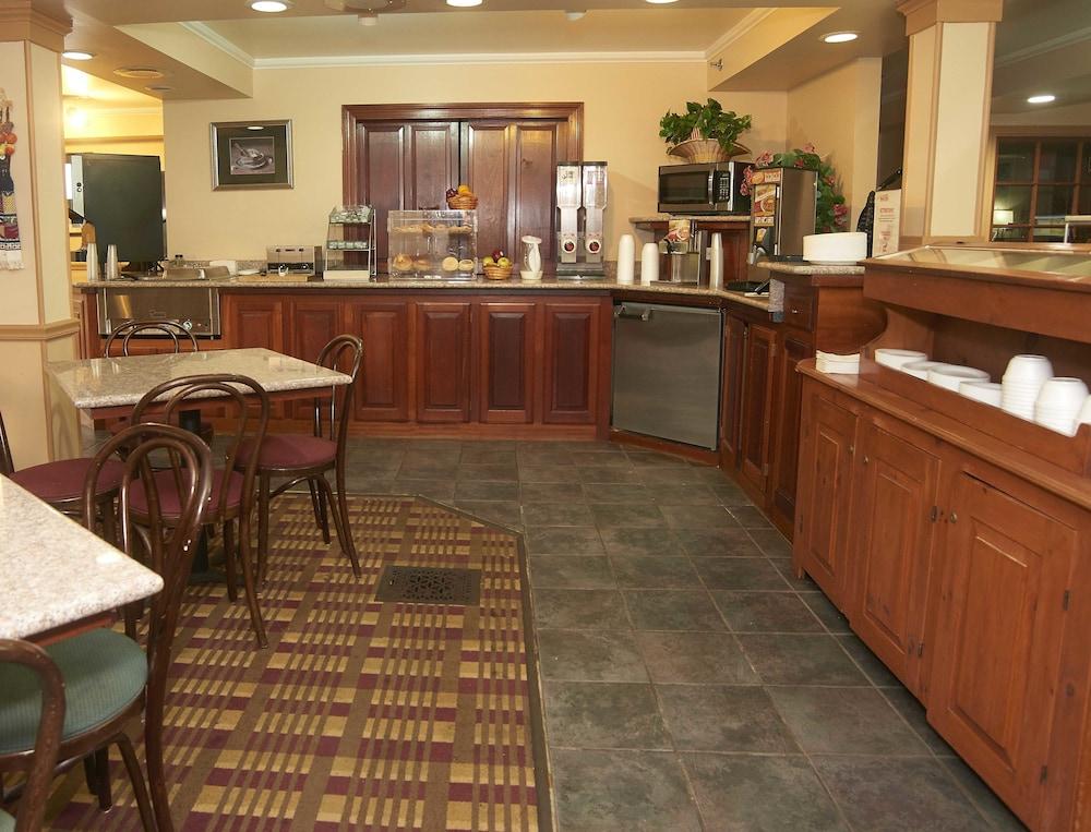 New World Inn photo 59