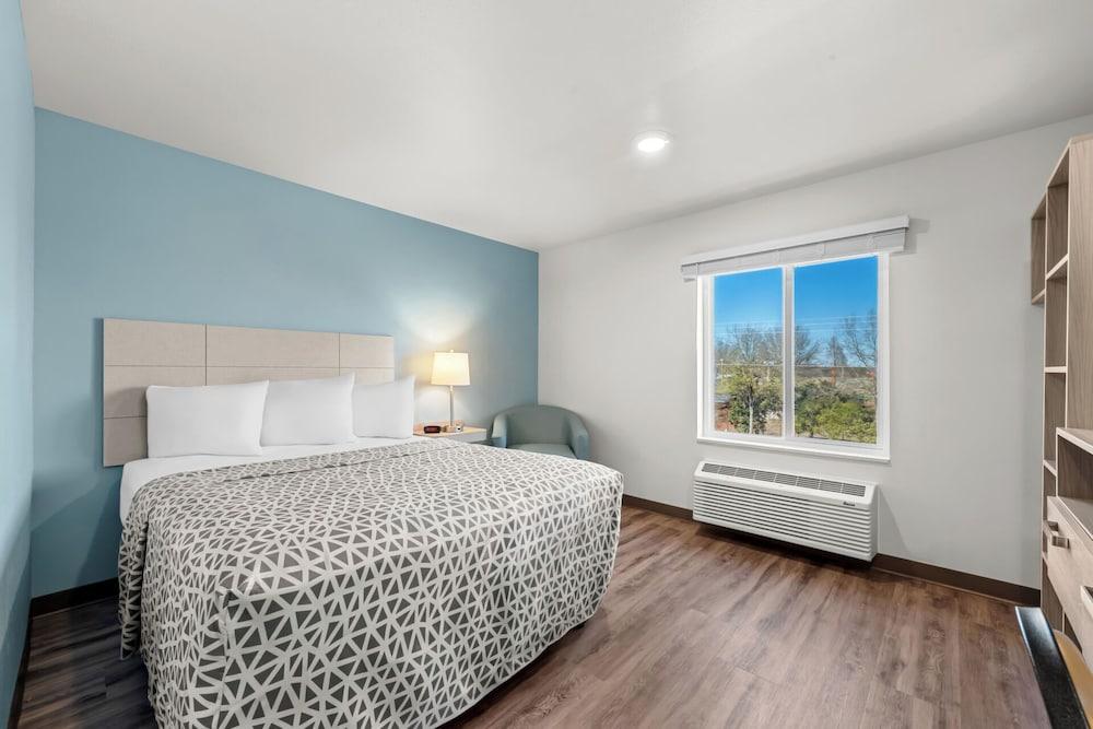 Woodspring Suites Anderson North I-85 photo 60
