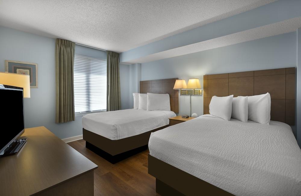Beach Colony Resort photo 8