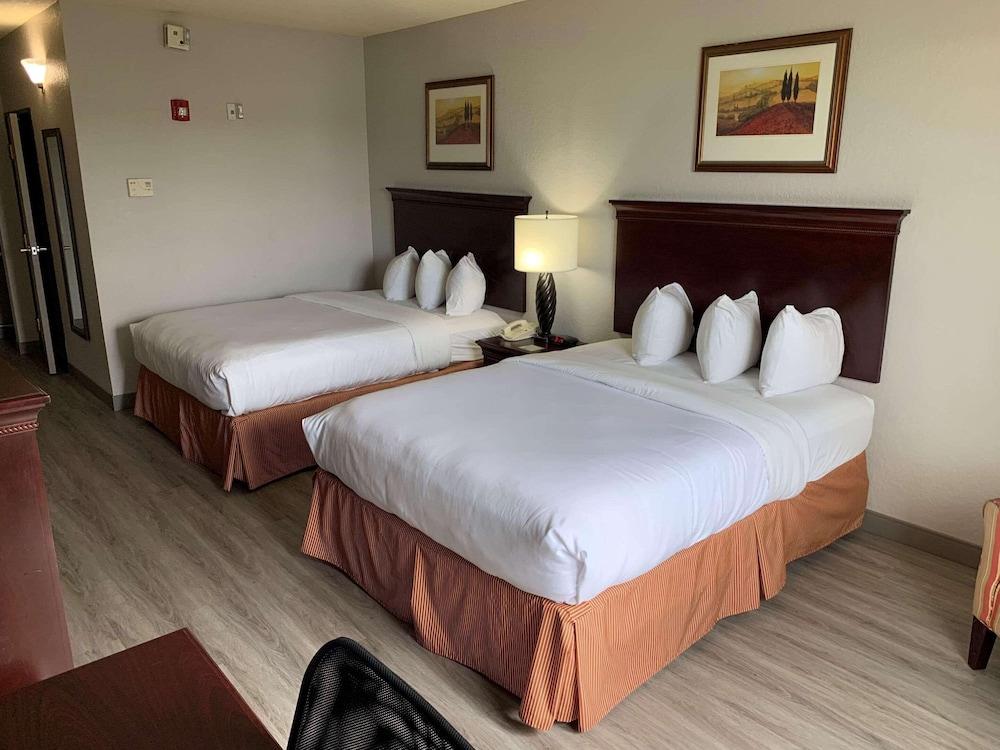 Country Inn & Suites by Radisson, Jacksonville West, FL photo 45