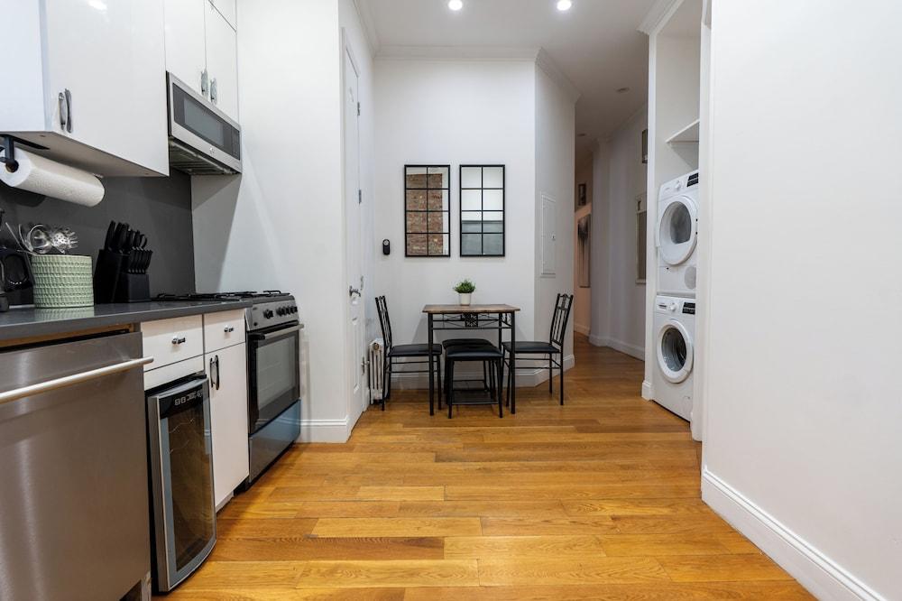 Elegant Harlem Suites photo 31